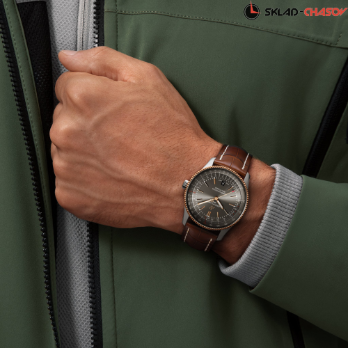 Breitling U17326121M1P2 фото фото 2