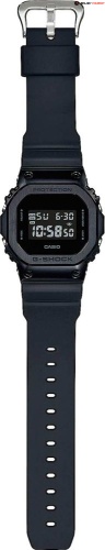 Casio G-Shock GM-5600B-1E фото фото 2